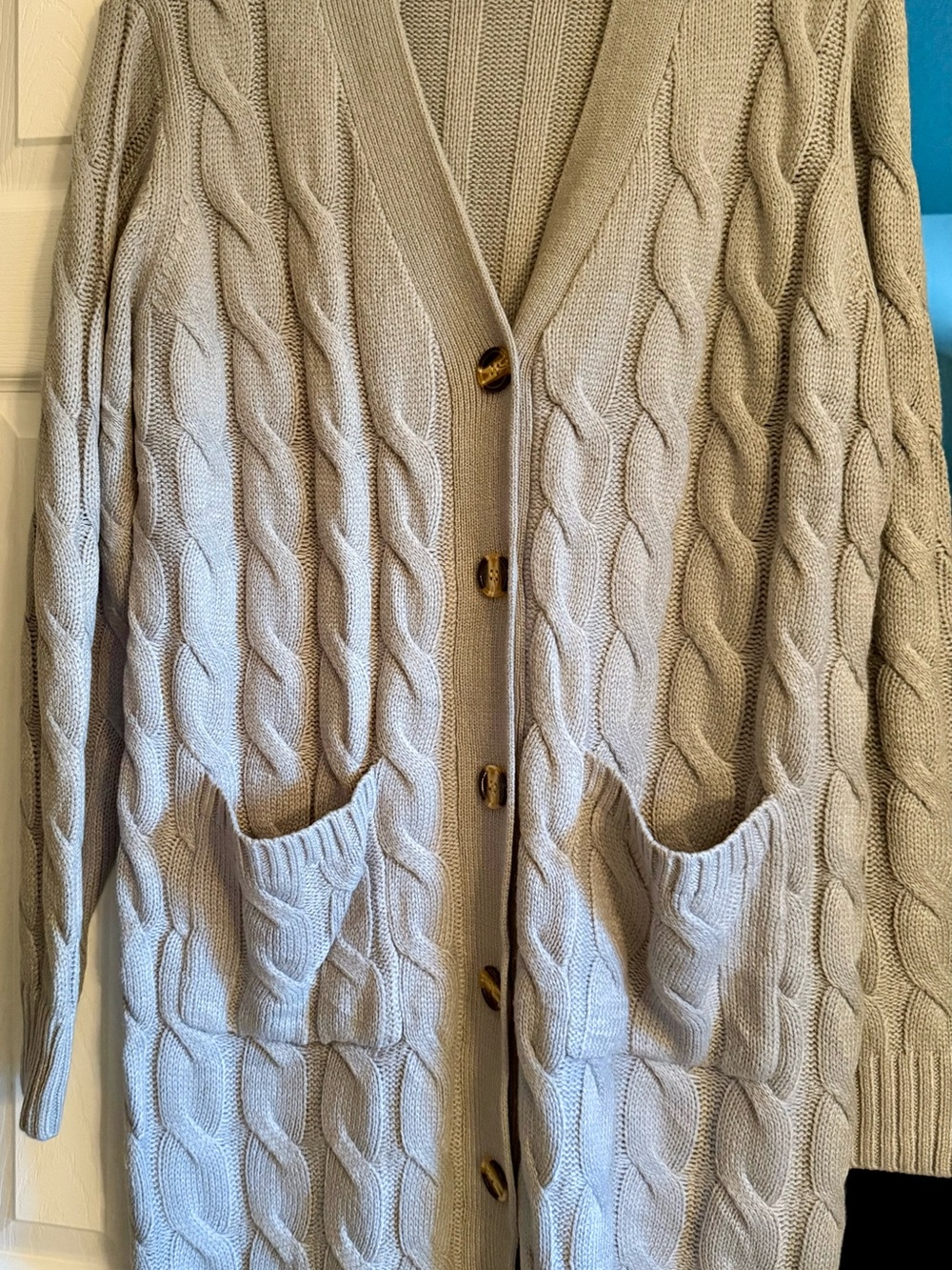 Women’s Cable Knit Long Cardigan Sweater - Light Gray